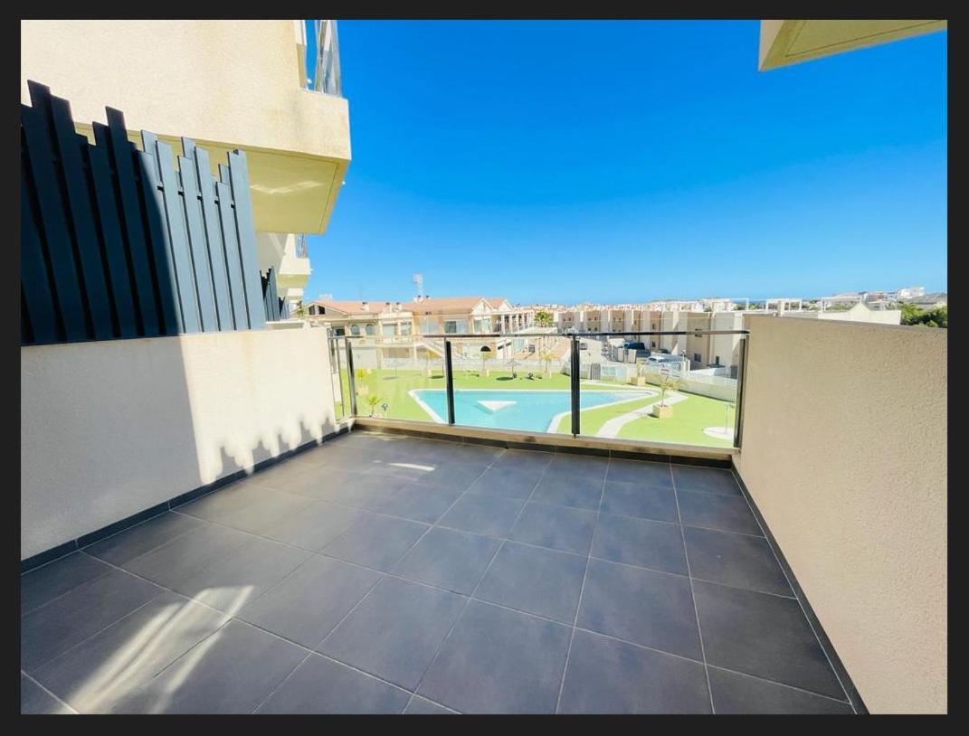 3090 Residencial Sabrina Lejlighed Dehesa de Campoamor  Eksteriør billede